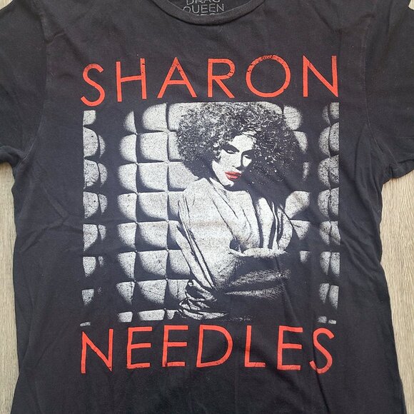 Sharon Needles black t-shirt by Drag Queen Merch, size M - Picture 5 of 8